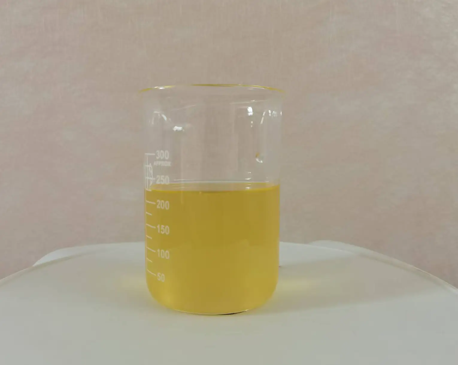 無(wú)氟防水劑生產(chǎn)企業(yè)哪家好？源頭防水劑廠家與三防防水劑推薦指南